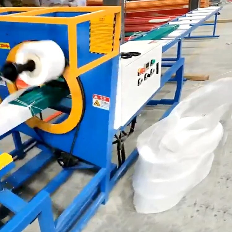 钢管包装机缠绕膜型材自动打包机缠带裹包机水平管材建材缠绕机图5