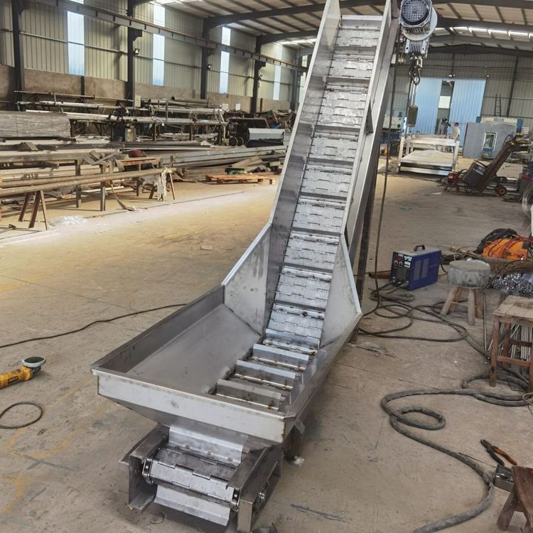 鑫顺通 不锈钢链板输送机 工业物料搬运机 移动上料爬坡提升机 可定制图3