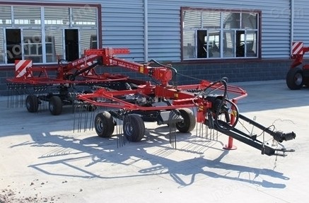 水平旋转式搂草机图2