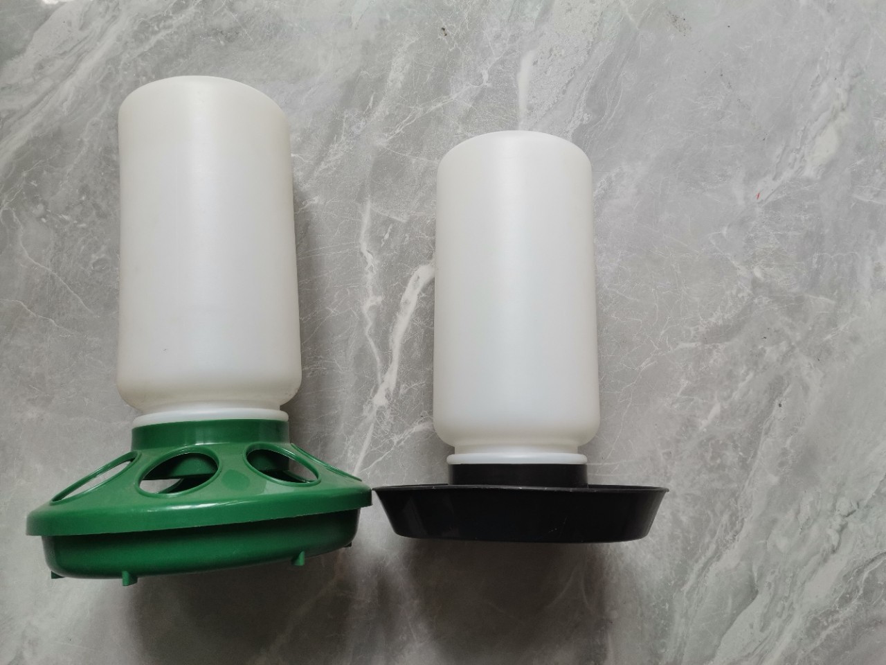 芦丁鸡喂食器一饮水器