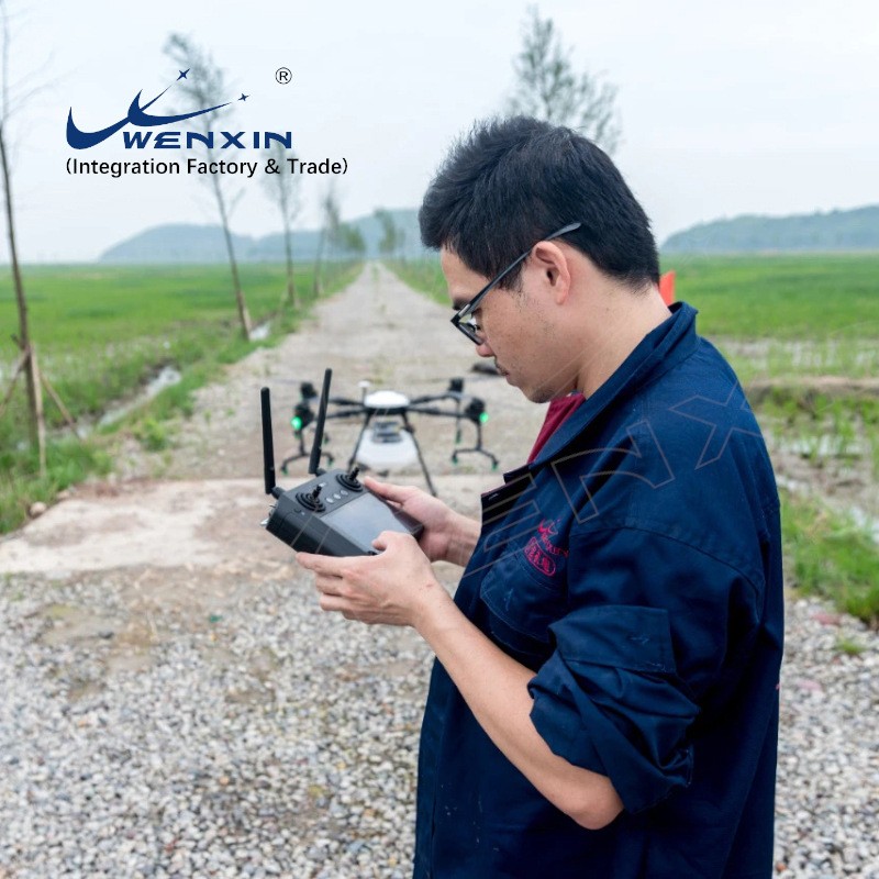 大载重植保无人机农用喷洒农药施肥一体果树庄家打药杀虫飞无人机图3