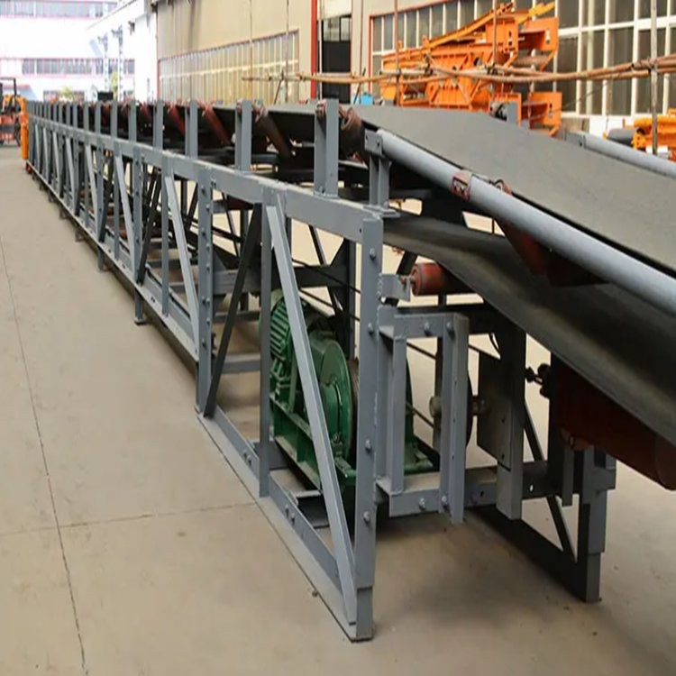 爬坡输送机皮带机 运输角度可达到90° 运行平稳 支持定做图3