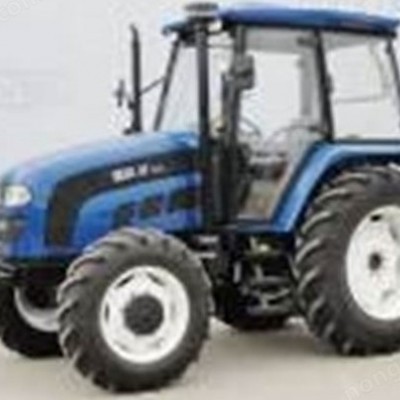 福田雷沃M1004-DA1四轮驱动拖拉机图3