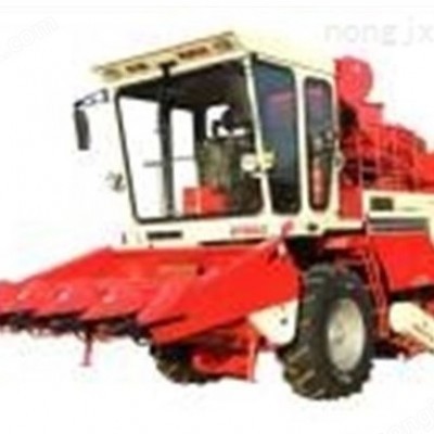 富路4YZ-4B摘穗剥皮型自走式玉米收获机图4