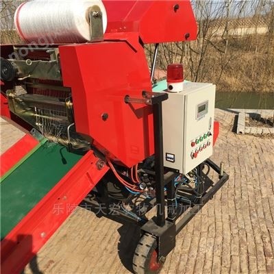 柴油机动力玉米秸秆青贮打捆机图4