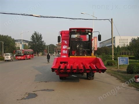 4YZB-2400型玉米收割机图5