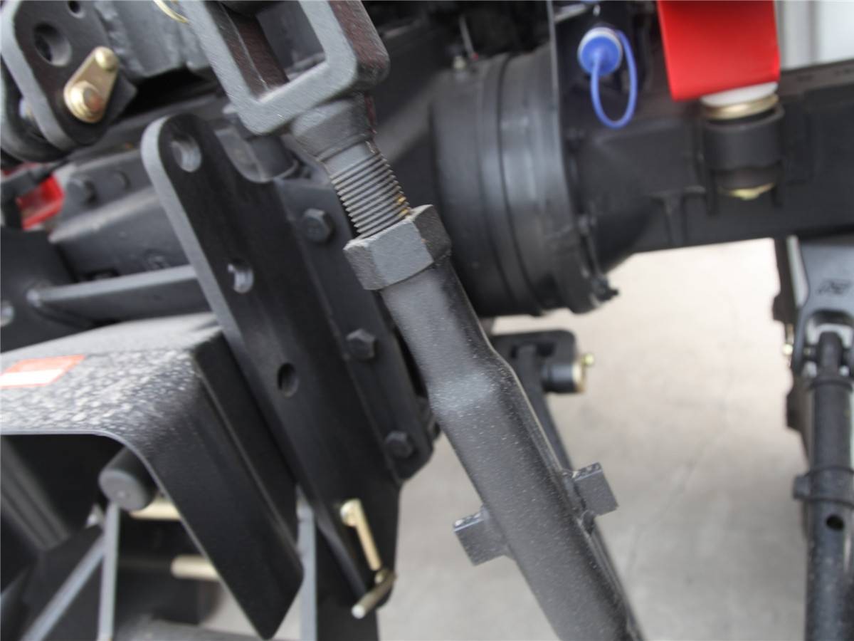 沭河LF904轮式拖拉机图5