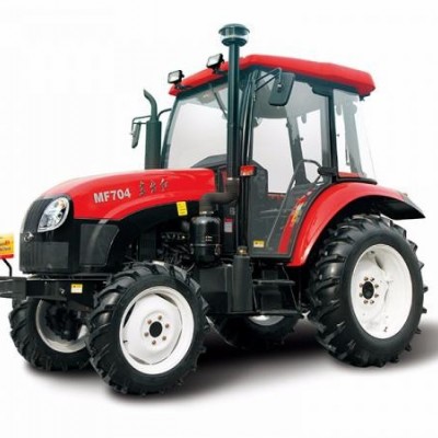 东方红MF704型轮式拖拉机