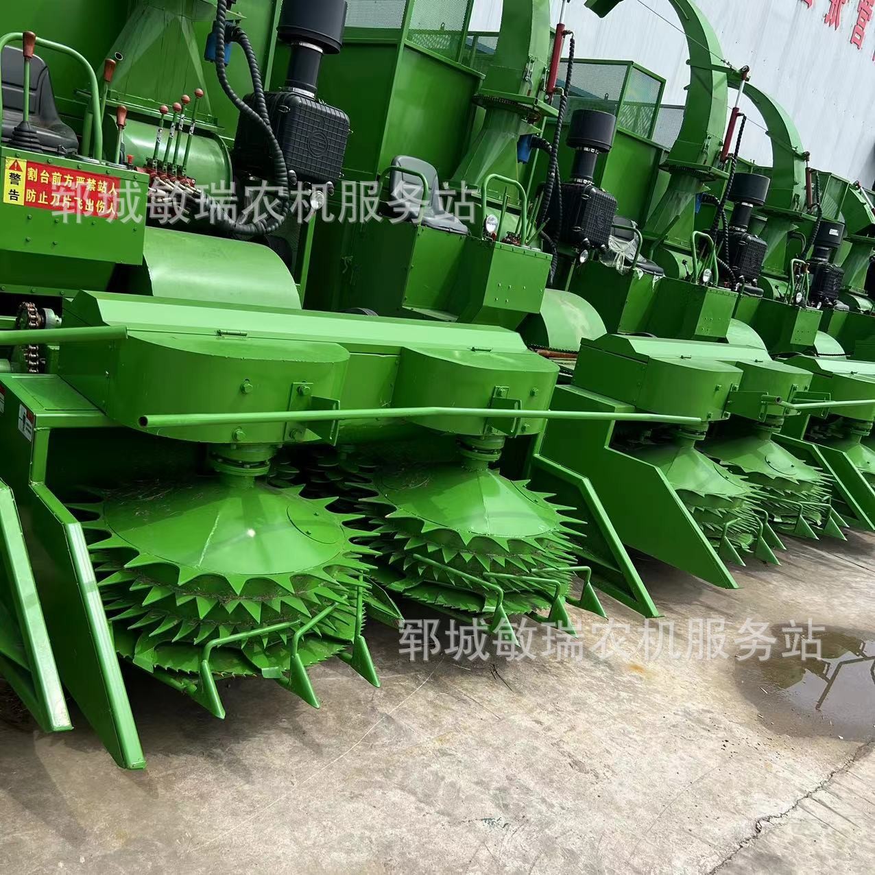 160马力履带牧草青储机全新圆盘玉米秸秆收割机甜菜茎叶收获机图2