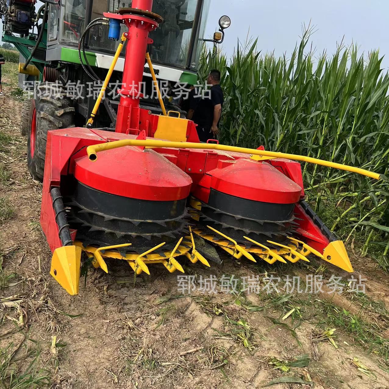 玉米秸秆青储机农用设备全新出售收割压块打包一体机图3