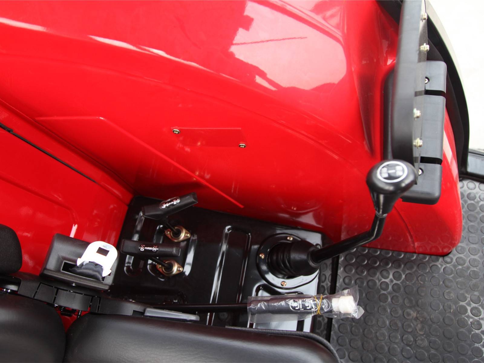 东方红LF904轮式拖拉机图2