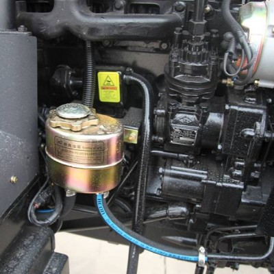 东方红LX600轮式拖拉机