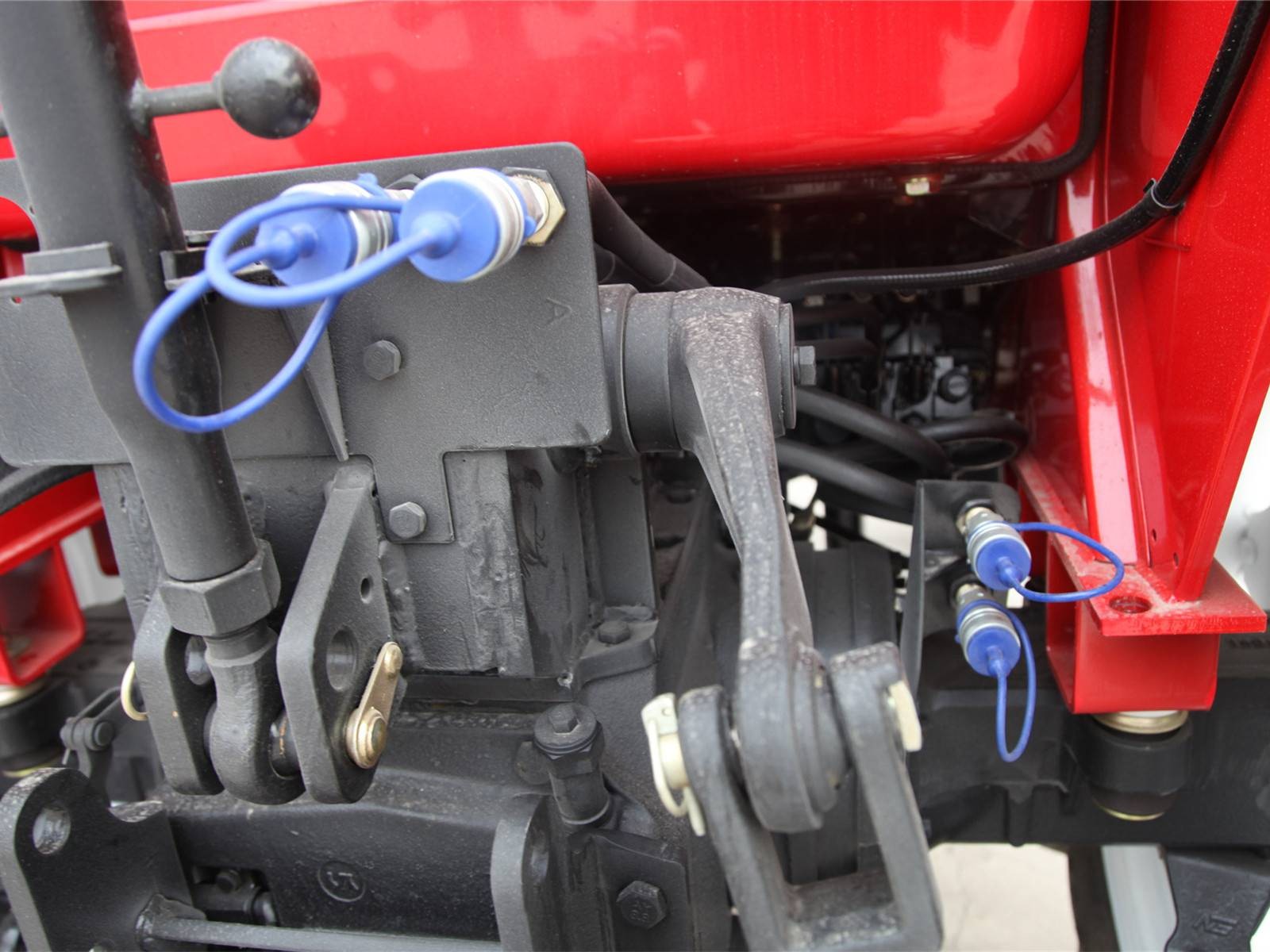 东方红LF904轮式拖拉机图5