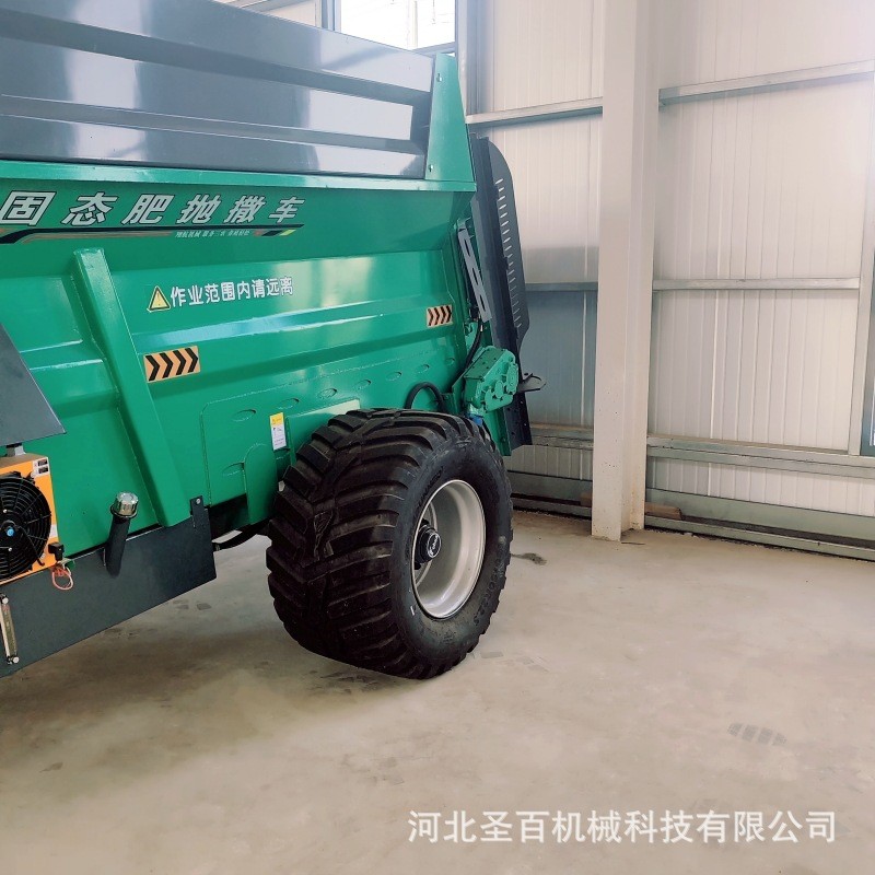 拖拉机牵引式撒粪车双竖绞龙撒肥车多功能扬粪机大型农田撒肥机图3