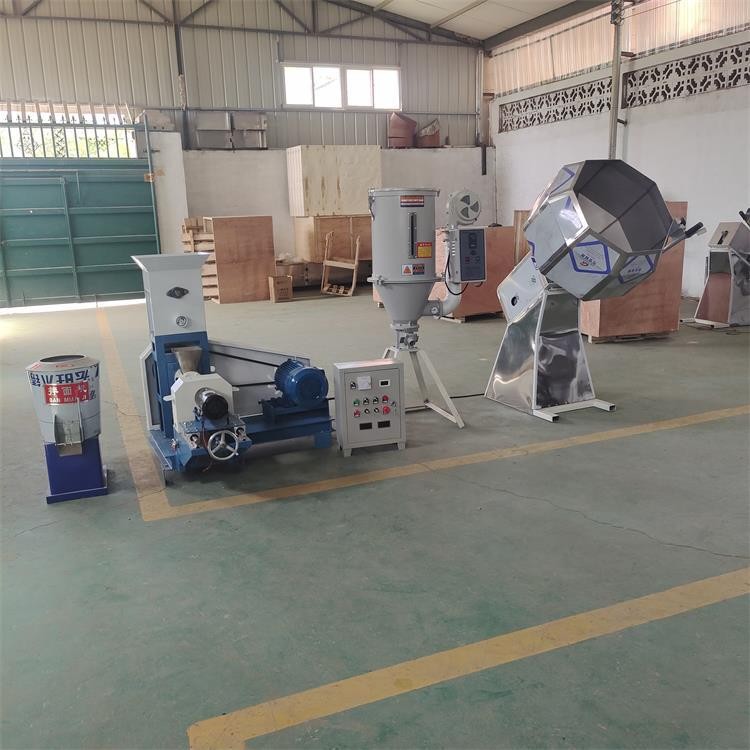 DGP-60C型宠物饲料膨化机小型狗粮机水产养殖鱼饲料颗粒膨化机图4