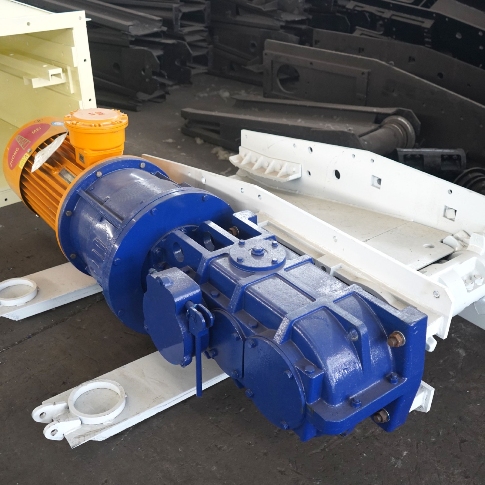 煤矿专用输送机 全新刮板机 高效输送运行平稳灵活图2