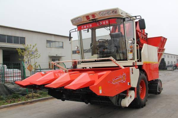 国丰4YZP-4D国丰4YZP-4D型自走式玉米收获机图4