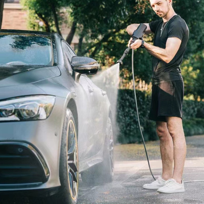 厂家直供高压洗车枪 便携式无线洗车机 锂电池洗车水枪家用洗车器图2