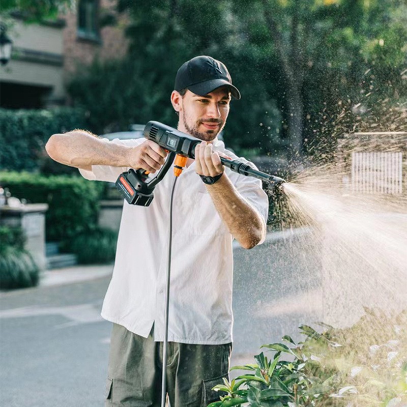 厂家直供高压洗车枪 便携式无线洗车机 锂电池洗车水枪家用洗车器图4