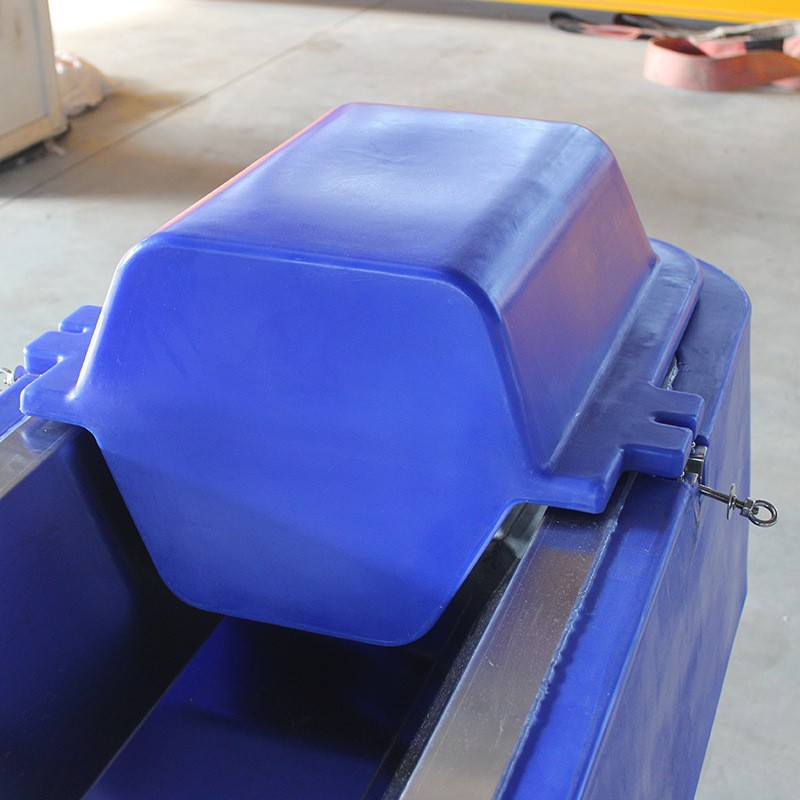 厂家供应防冻聚乙烯外壳4米不锈钢内胆加热牧场专用饮水水槽图3