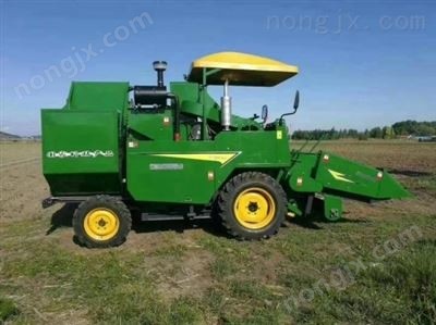 4YZH-2型自走式玉米联合收获机图3