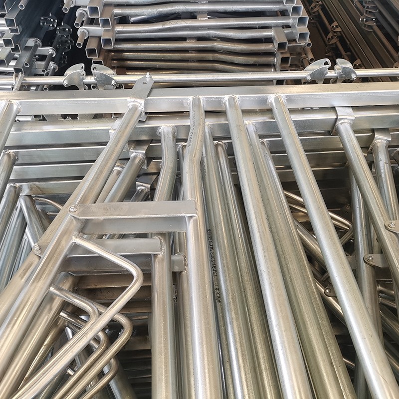 现货供应牛颈夹 养牛牧场用畜牧设备牛颈夹 自锁式牛颈夹图4