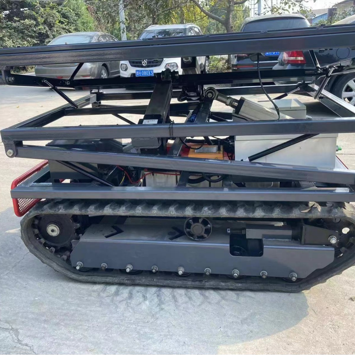 无线遥控履带底盘 电动液压底盘总成 清淤机器人底盘 操作简单图3