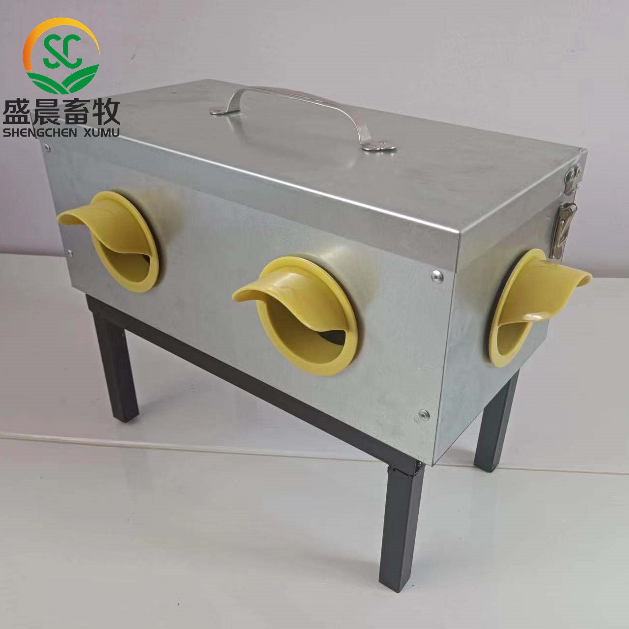 厂家不锈钢鸡用喂食器自动放粮食盒饲料机械防雨食槽家禽用饲料槽图6