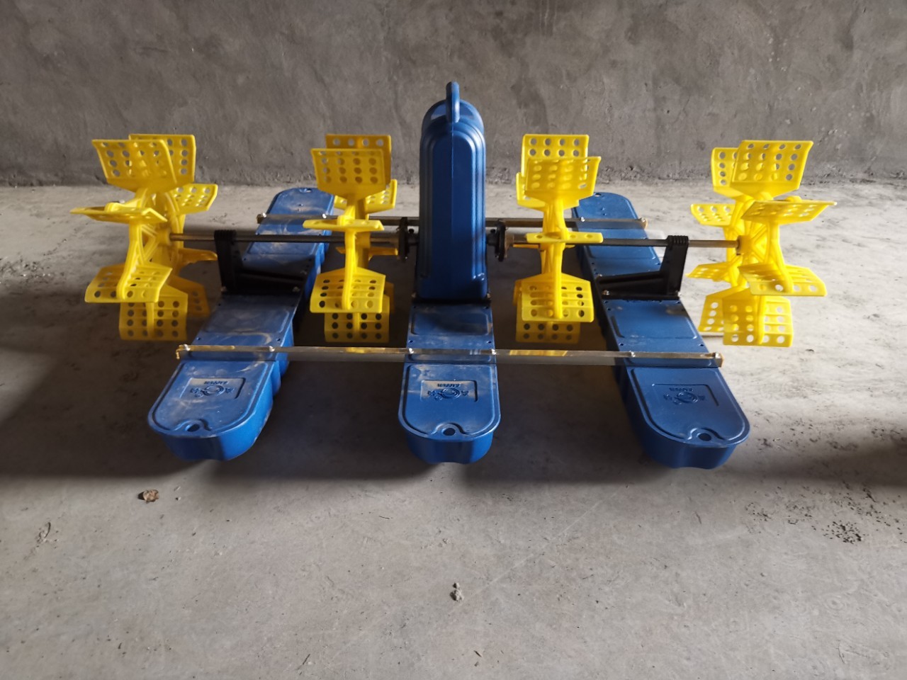 高顿四叶轮水车式增氧机304不锈钢全新料水车叶轮三船四叶图2