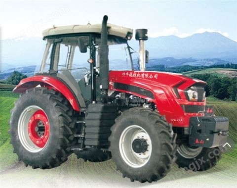 SN2204轮式拖拉机