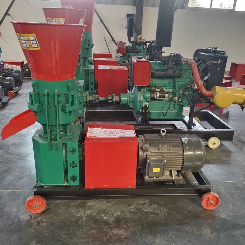 时产一吨饲料颗粒加工设备 鸡鸭牛羊兔饲料造粒机300型饲料颗粒机图2