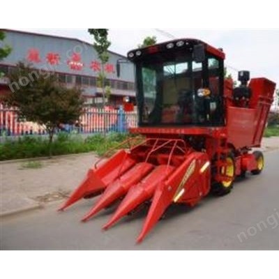 冀新4YZB-3L玉米收割机(剥皮型）