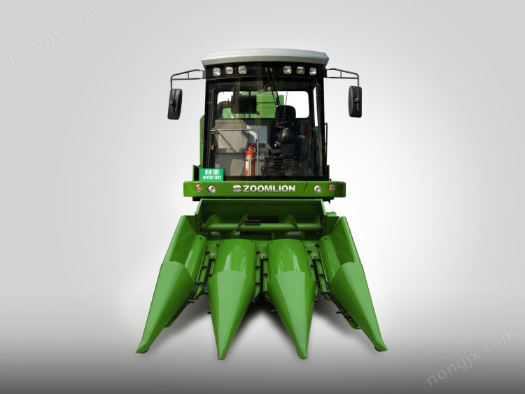 中联重机谷王CC30玉米收割机