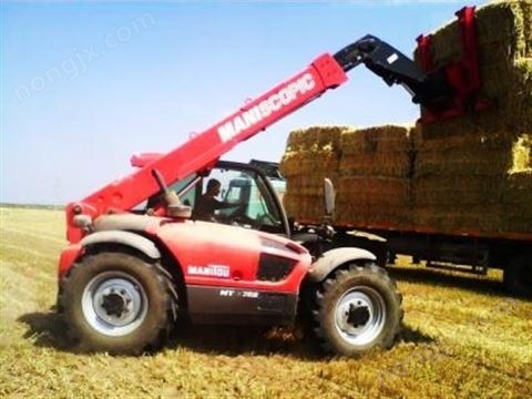 曼尼通（Manitou）伸缩臂叉装车