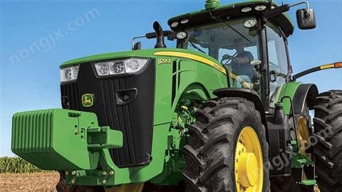 8R系列270-320马力拖拉机