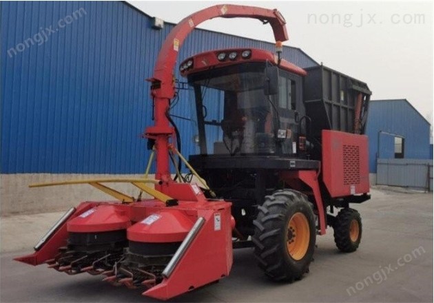 原阳伟凡9QZ-2400自走式青饲料收获机