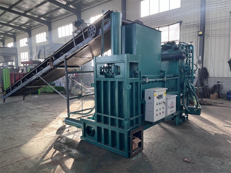 三缸液压方捆机图5