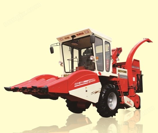 富路4YZ-4AH摘穗型自走式玉米收获机