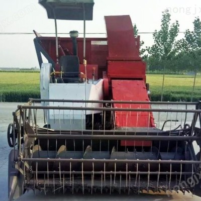 牧草收割粉碎青储机