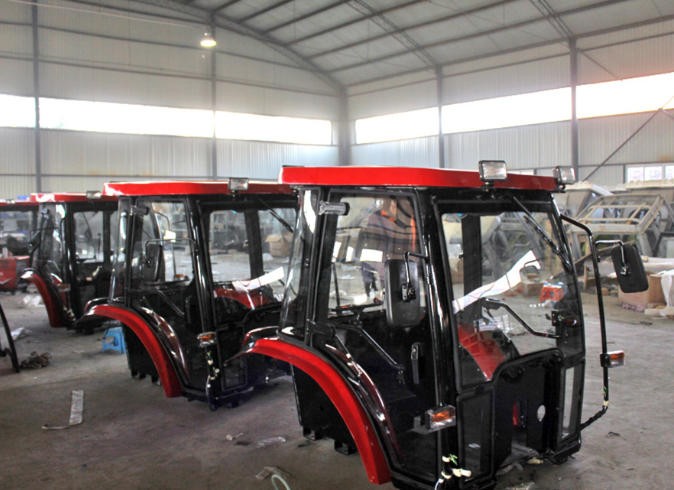 配套中国一拖1304轮拖驾驶室