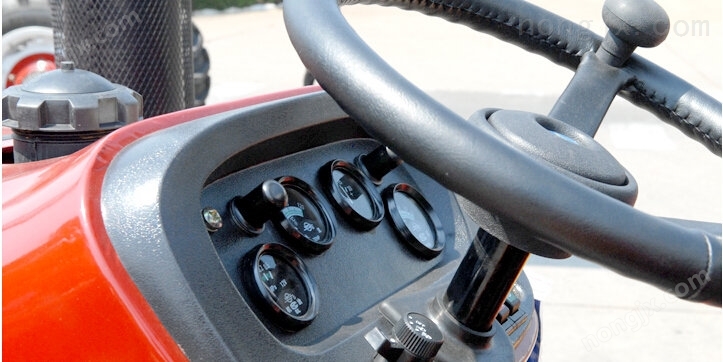 ·五征澳力TS300X轮式拖拉机