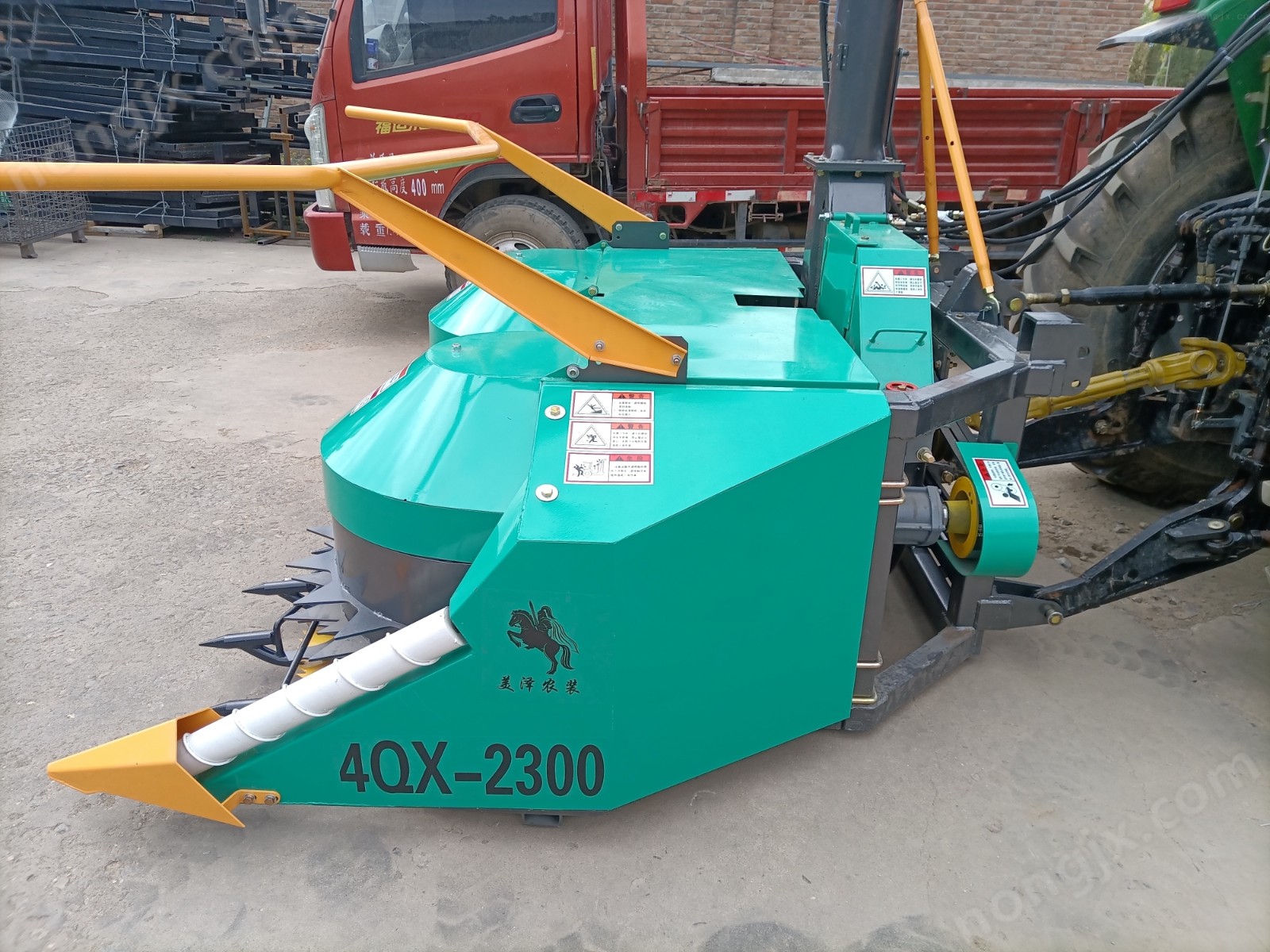 山东美泽农用秸秆收获机图2