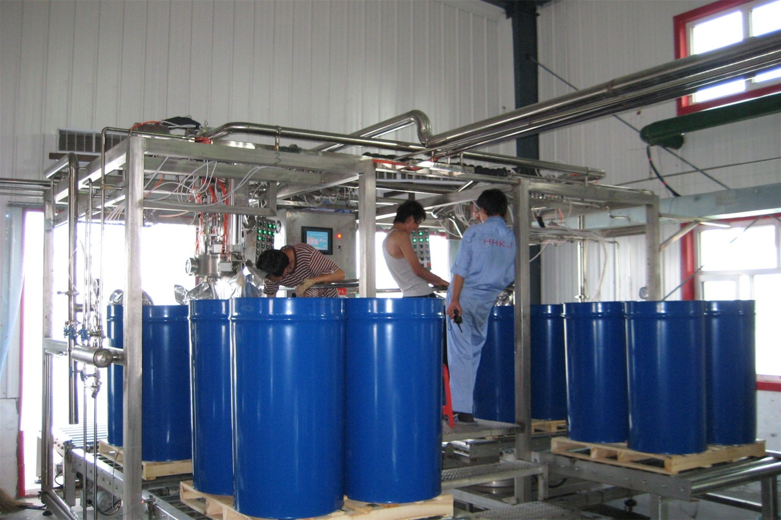 恒立宇 工业化葡萄汁加工设备 饮料 果酒加工 1-5T/H图4