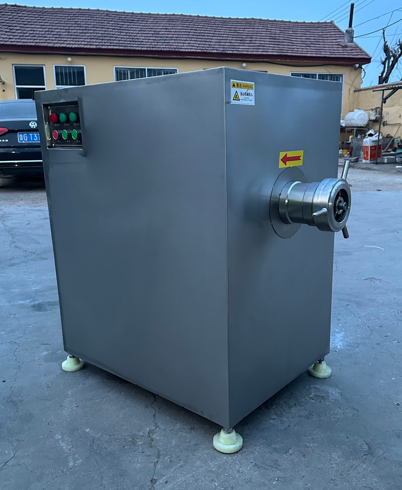 商用全自动绞肉机 包子肉馅绞馅机 冻肉绞碎机图3