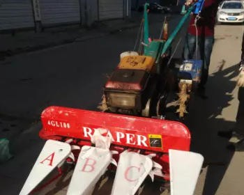 四轮车头安装割晒机 辣椒黄豆割晒机 一边倒割秆机图2