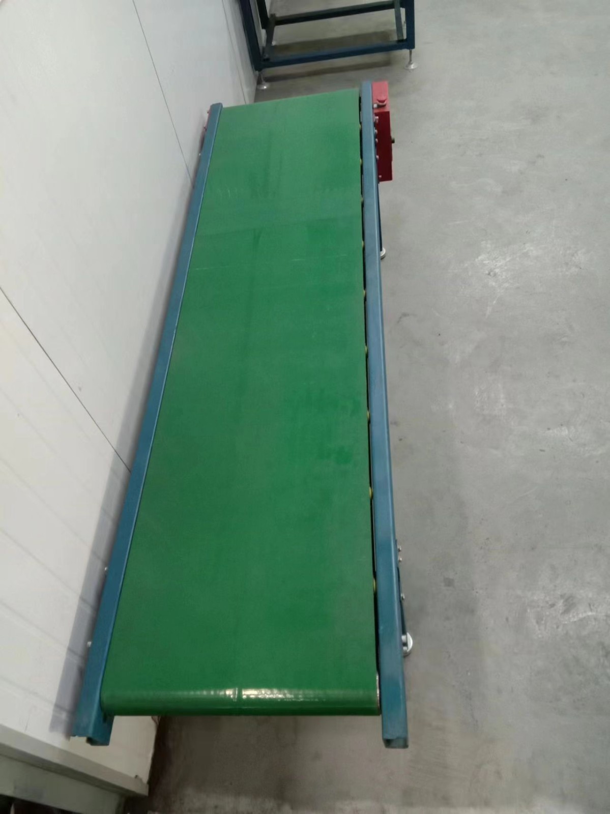 传送带小型皮带输送机装车卸货神器 上料爬坡滚轮输送带 流水线输送图5