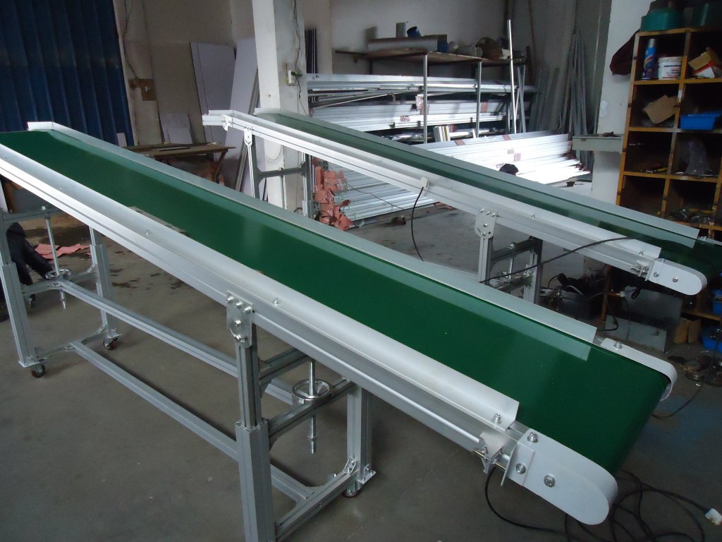 汇动厂家直供迷你型输送机轻型输送机小型输送机移动式输送机传送图5