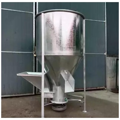 猪饲料搅拌机 300公斤拌料机 可移动的搅拌机 （面议）