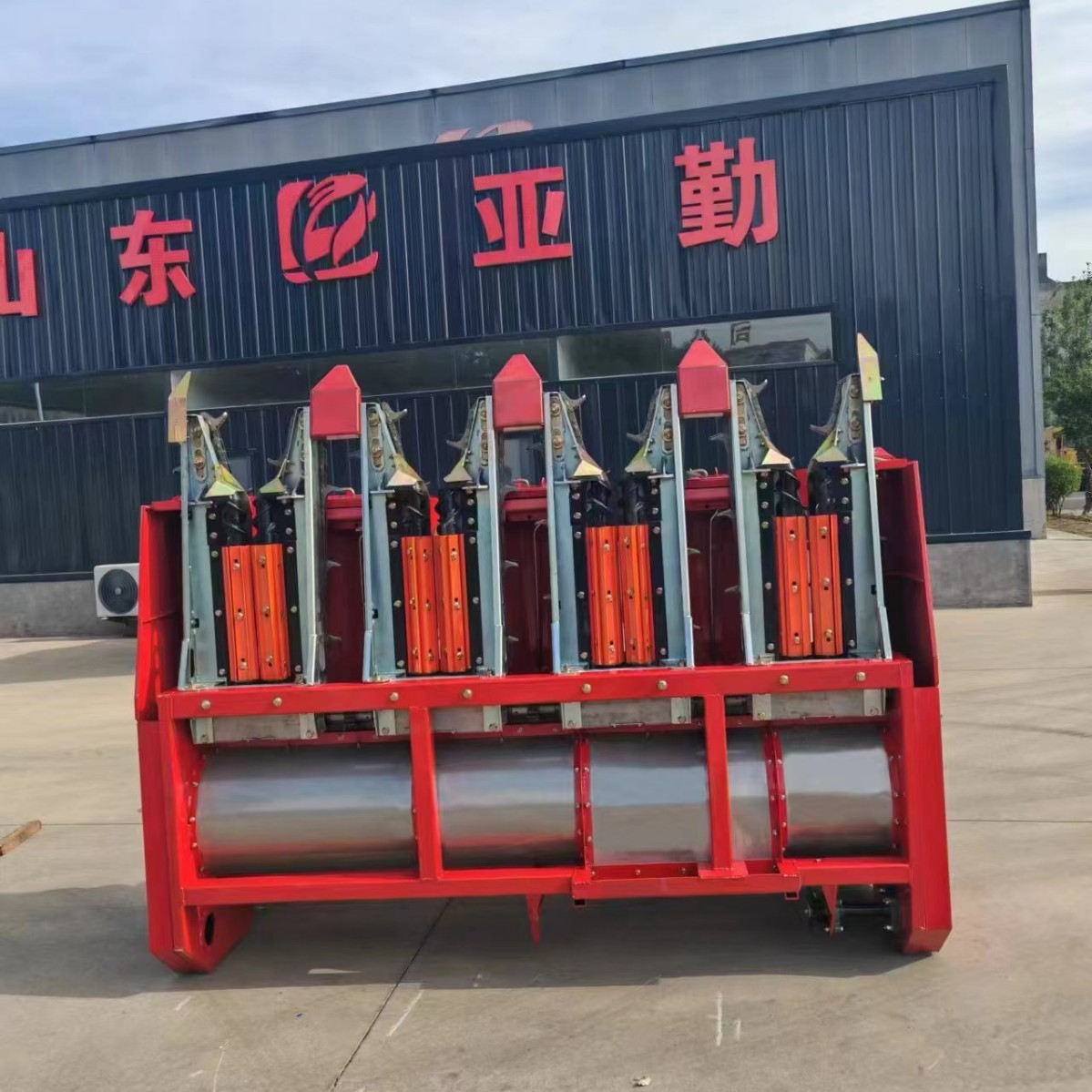 履带轮式收割用玉米籽粒割台 全铝变速箱 农用玉米割台 1台图2