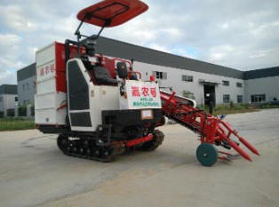 嘉农号CH-4HL-2A履带式花生联合收获机（电议）